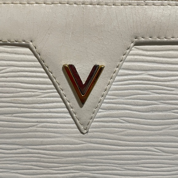 Mario Valentino White Textured Clutch with Gold Accents - Picture 2 of 15